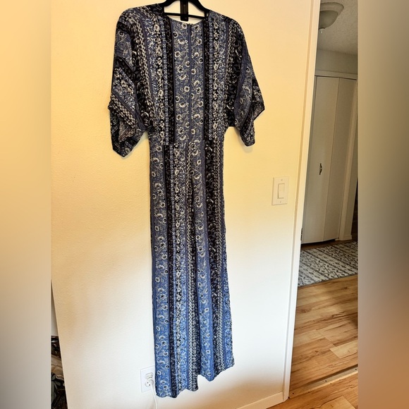 Reformation Womens Floral Faux Wrap Dress V Neck Blue Size 6 EUC - Picture 5 of 6